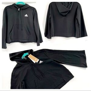 adidas
Women's Black Cropped Flared Sleeve Top Hooded Size S